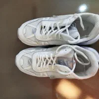 کتونی نایک اورجینال V2K ویتنام|کیف، کفش، کمربند|شاهین‌شهر, گزبرخوار|دیوار