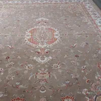 دو عدد فرش ۷۰۰ شانه  ۱۲ متری