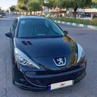 207 تیوفایو پانا