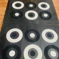 دوعدد فرش چرم خارجی۱۸۰در ۱۲۰