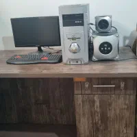 کامپیوتر با تمام امکانات به فروش میرسد