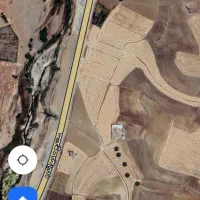 یک هکتار زمین رو جاده اصلی دیواندره