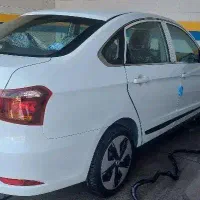 خودرو برقی e 70