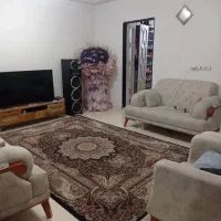 فروش ویلایی و یک مغازه ۱۵متری در باهنر