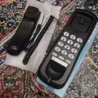 تلفن رو میزی