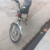 موتور سیکلت پرشتاب یک یک