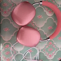 هدفون خوب وعالی با نگه داشتن شارژ زیاد