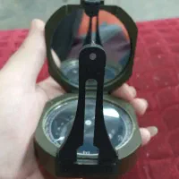 قطب نمای امریکای نو اکبند|کلکسیون اشیاء عتیقه|اصفهان, شاهد|دیوار