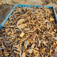 خریدوفروش ضایعات آهن،آلمینیوم،شیرآلات