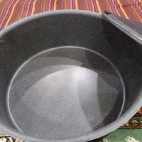 قابلمه تفلون کاملا نونو سالم بدون خط وخش