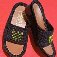 با رنگ وطرح هایی مختلف|کیف، کفش، کمربند|دهدشت, |دیوار