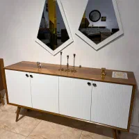 آینه و کنسول ژوبین