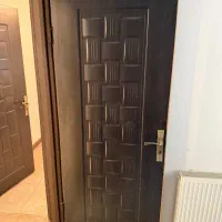 ۶عدد درب اکبند قهوه ای یجا هست