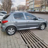 ۲۰۶ سقف پانا