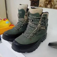کفش کوهنوردی مردانه و زنانه اسنوهاک