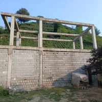 بنای-نیمه-کاره-بعداز-کتشال-لاهیجان