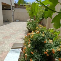 خانه ویلایی دو طبقه پارکینگ مجزا با حیاط