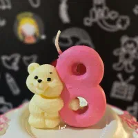 شمع کیک تولد و ماه گرد و هدیه