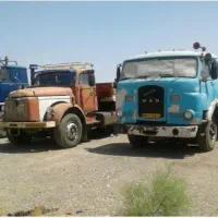 خریدار خودرو های کشنده و کامیون و کامیونت اسقاطی
