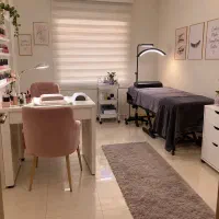 اجاره-ی-تخت-برای-فیشیال-یا-مژه