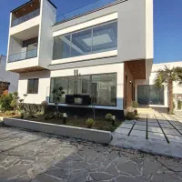 کد-72-تریبلکس-شهرکی-نوشهر-با-آسانسور-و-استخر