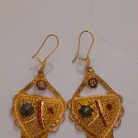 انگشتر و گوشواره طلا