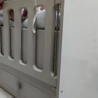 تخت خواب نوزاد  در حد نو|تخت و صندلی بچه|پاکدشت, پاکدشت (مامازند)|دیوار