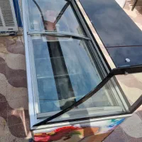 یخچال ایستاده و تاپینگ بستنی|کافی‌شاپ و رستوران|شیراز, گل سرخ|دیوار