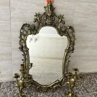 آیینه و شمعدان برنجی