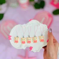 فروش اکسسوری و آویز موبایل