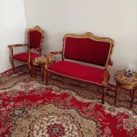 یک دست مبل و یه دونه بوفه