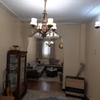 ۵۲ متر با پارکینگ و انباری