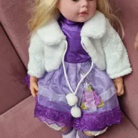 عروسک موزیکال شیک نو با جعبه