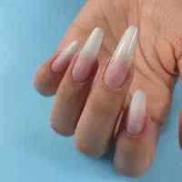 مدل + مشتری ناخن حرفه‌ای بندرعباس (فقط هزینه مواد)|خدمات آرایشگری و زیبایی|بندرعباس, |دیوار