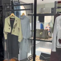 رگال و ۳ عدد مانکن|فروشگاه و مغازه|گلستان (تهران), |دیوار