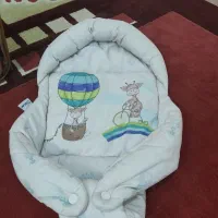 تعدادی لوازم نوزاد کالسکه،آغوشی سوییسی،آغوشی خارجی