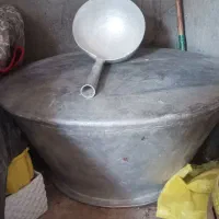 دیگ بزرگ مجلسی
