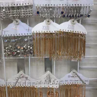 انواع گوشواره های نگین دار و ساده دارای مدل مختلف|بدلیجات|قم, ارم|دیوار