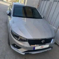 تارا مدل ۱۴۰۲ وی ۱