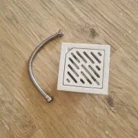 یک کفشور و یک اتصال هر دو ۱۵۰ هزار تومان