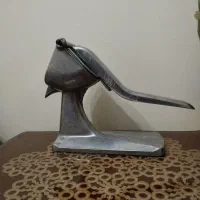 آبغوره و انار و پرتقال گیر دستی