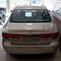 آزرا 2007یک لکه و نیم رنگ