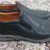 کفش اسپرت مردانه تمام چرم سایز44|کیف، کفش، کمربند|گرمی, |دیوار