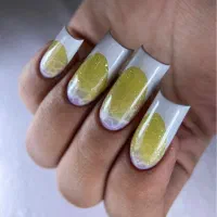 آموزش ناخن اصولی و حرفه ای
