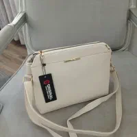 کیف شیری رنگ مجلسی نو|کیف، کفش، کمربند|کرج, شاهینویلا|دیوار