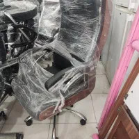 صندلی چرخدار مدیریتی اپن انتظار میز درحد نو استوک|صندلی و نیمکت|جهرم, |دیوار