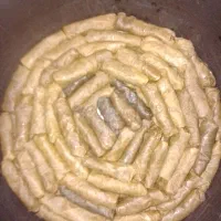 سلام واسه فردا دلمه درست میکنم کسی لازم داره بگه