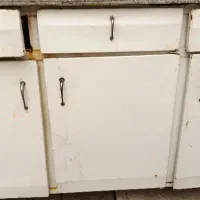 محکم و قدیمی