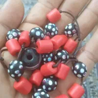 گردنبند زینتی