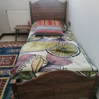 تخت یک نفره
